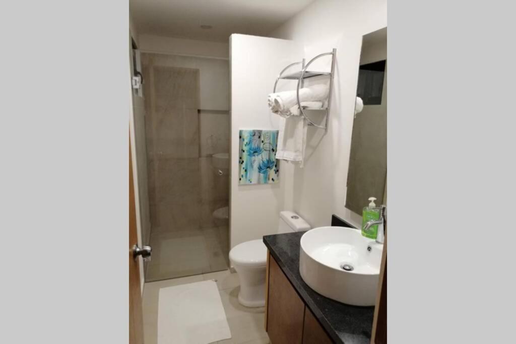 Modern 1 Bedroom Suite By Beach Great Location! Puerto Morelos Exterior foto