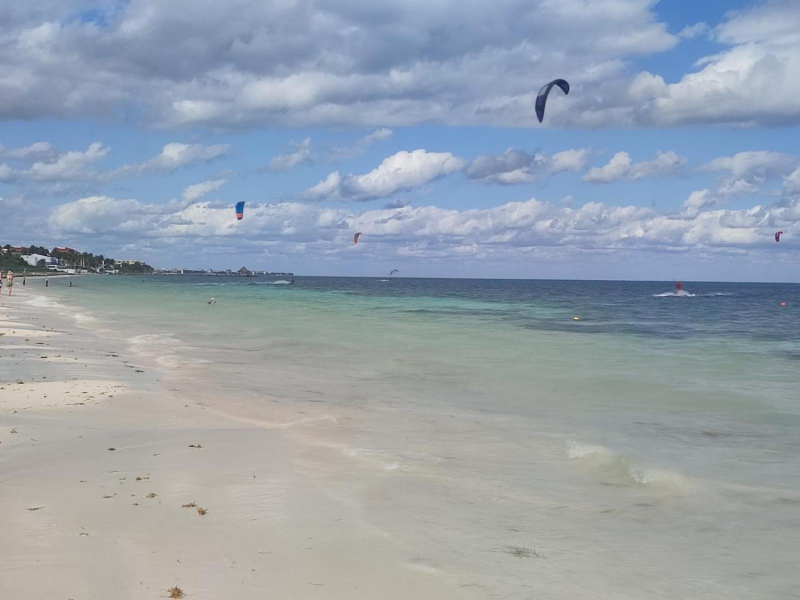 Modern 1 Bedroom Suite By Beach Great Location! Puerto Morelos Exterior foto