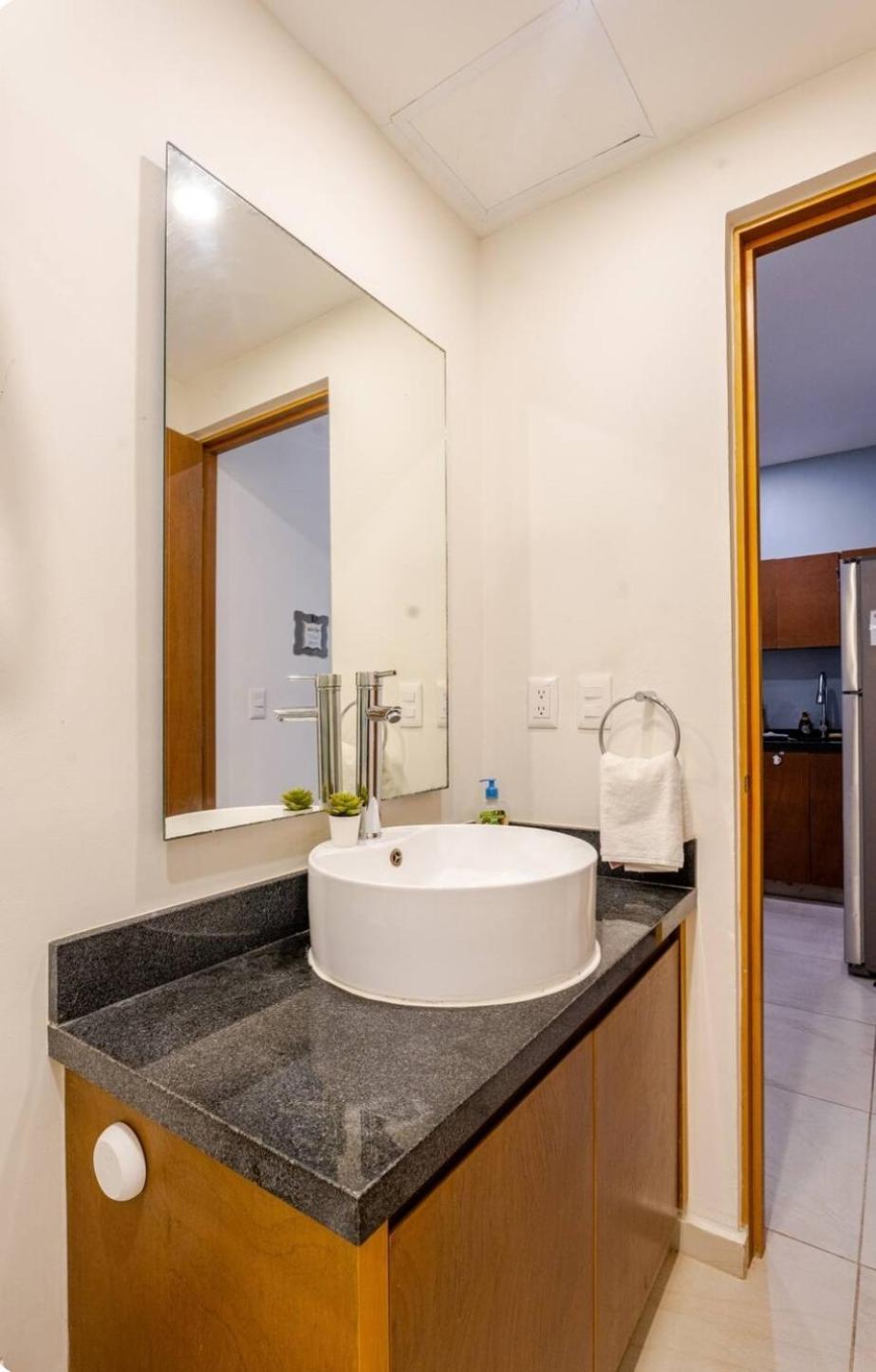 Modern 1 Bedroom Suite By Beach Great Location! Puerto Morelos Exterior foto