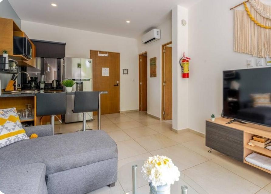 Modern 1 Bedroom Suite By Beach Great Location! Puerto Morelos Exterior foto